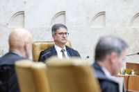 Fachin suspende apuração da PGR sobre interferência em relatório da PF