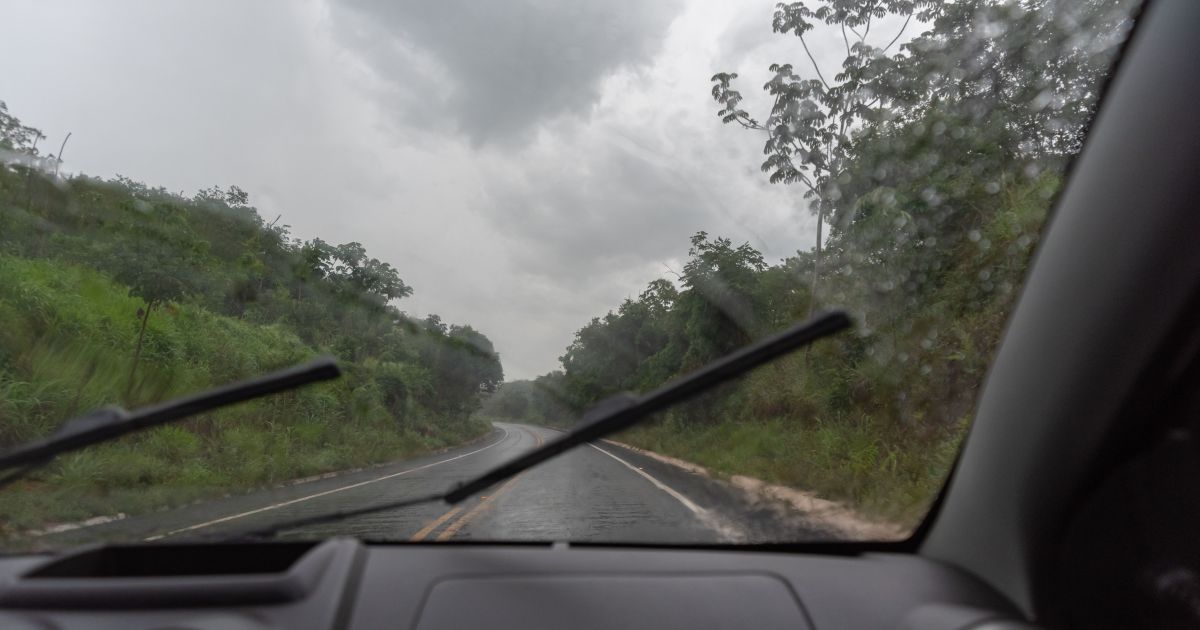 Chuva e mudança de clima: confira 6 itens para revisar no seu carro