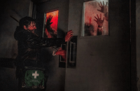 Novo "Resident Evil" aposta em tom surpreendente para a franquia