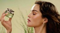 Com 12 horas de fixação, marca de Selena Gomez lança perfume no Brasil