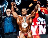 Mr. Olympia: Michelle Fredua-Mensah vence e é bicampeã na categoria Fitness