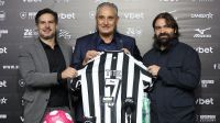 Tite é apresentado no Botafogo: "Sou um privilegiado"