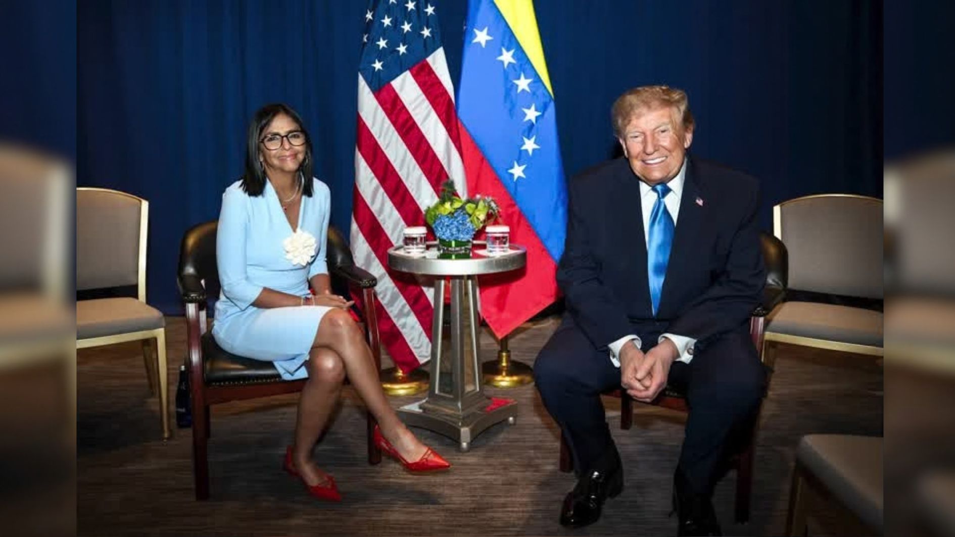 Delcy Rodríguez, presidente interina da Venezuela, se encontra com Donald Trump, presidente dos Estados Unidos, à margem da Assembleia Geral da ONU em Nova York