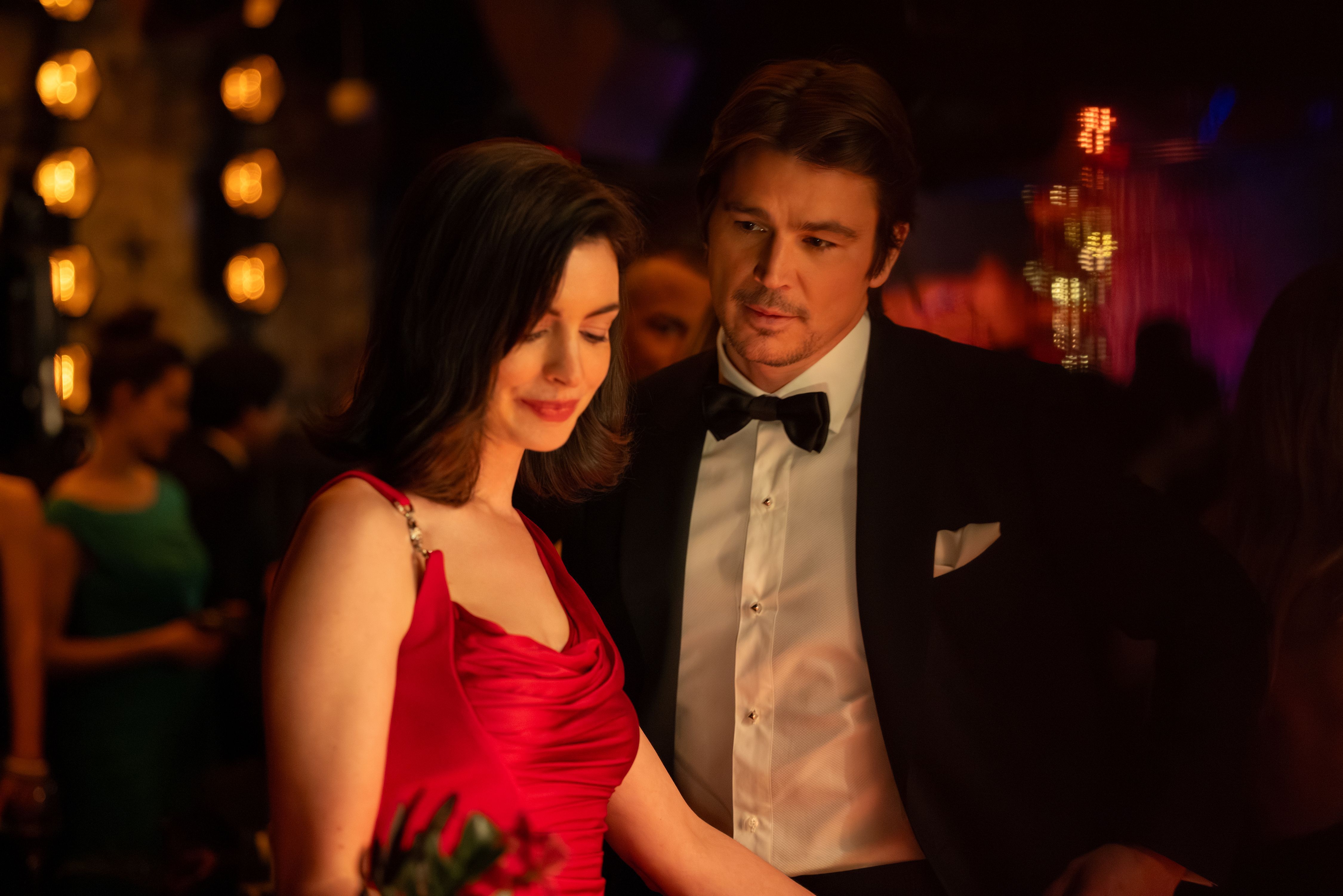 Anne Hathaway e Josh Hartnett em "Verity" • Alisha Wetherill