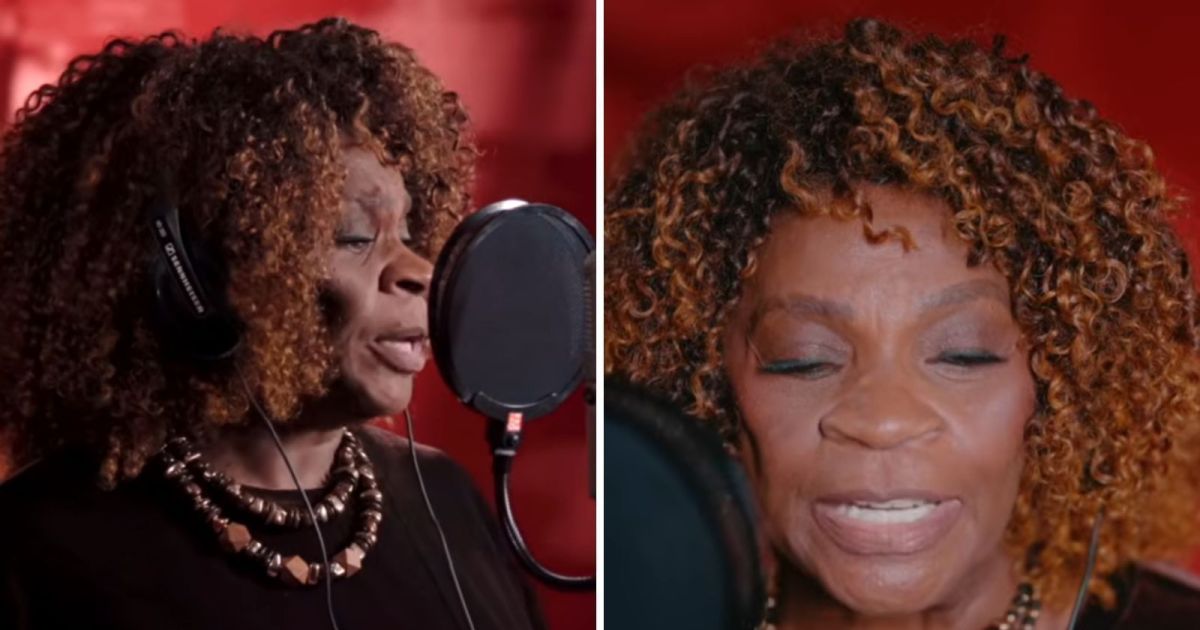 Zezé Motta canta samba do Salgueiro 50 anos após eternizar Xica da Silva