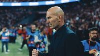 Zidane explica comemoração de gol da França e diz: "Foi estranho o que fiz"