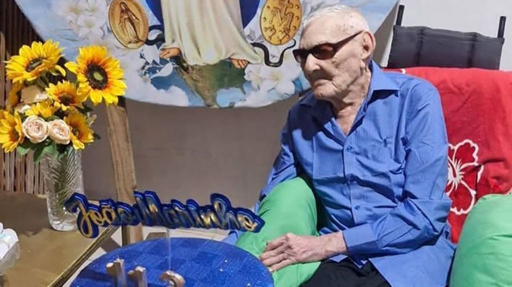 João-Marinho-Neto-completa-113-anos