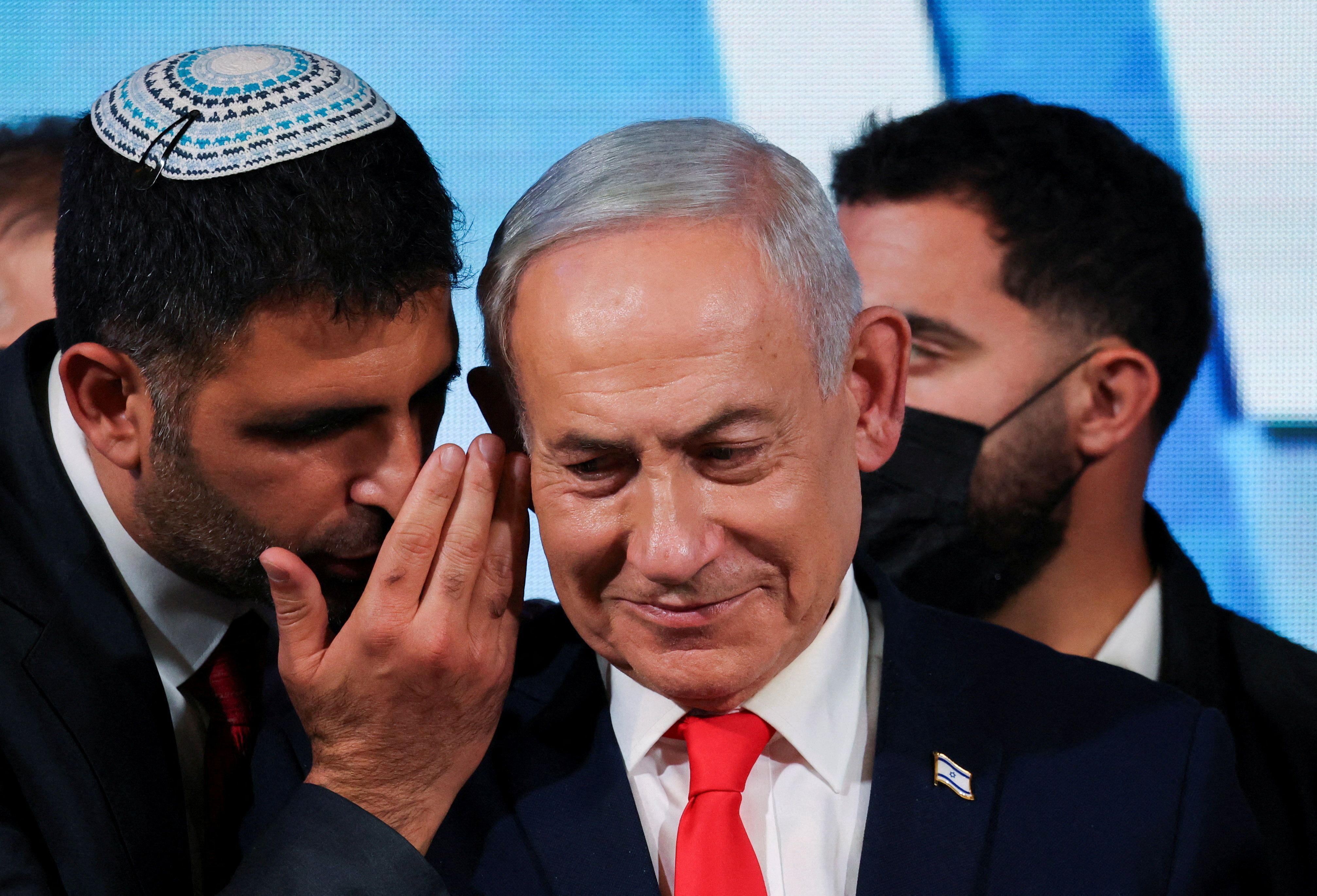 Israel: Netanyahu deve permanecer como interino após eleição inconclusiva