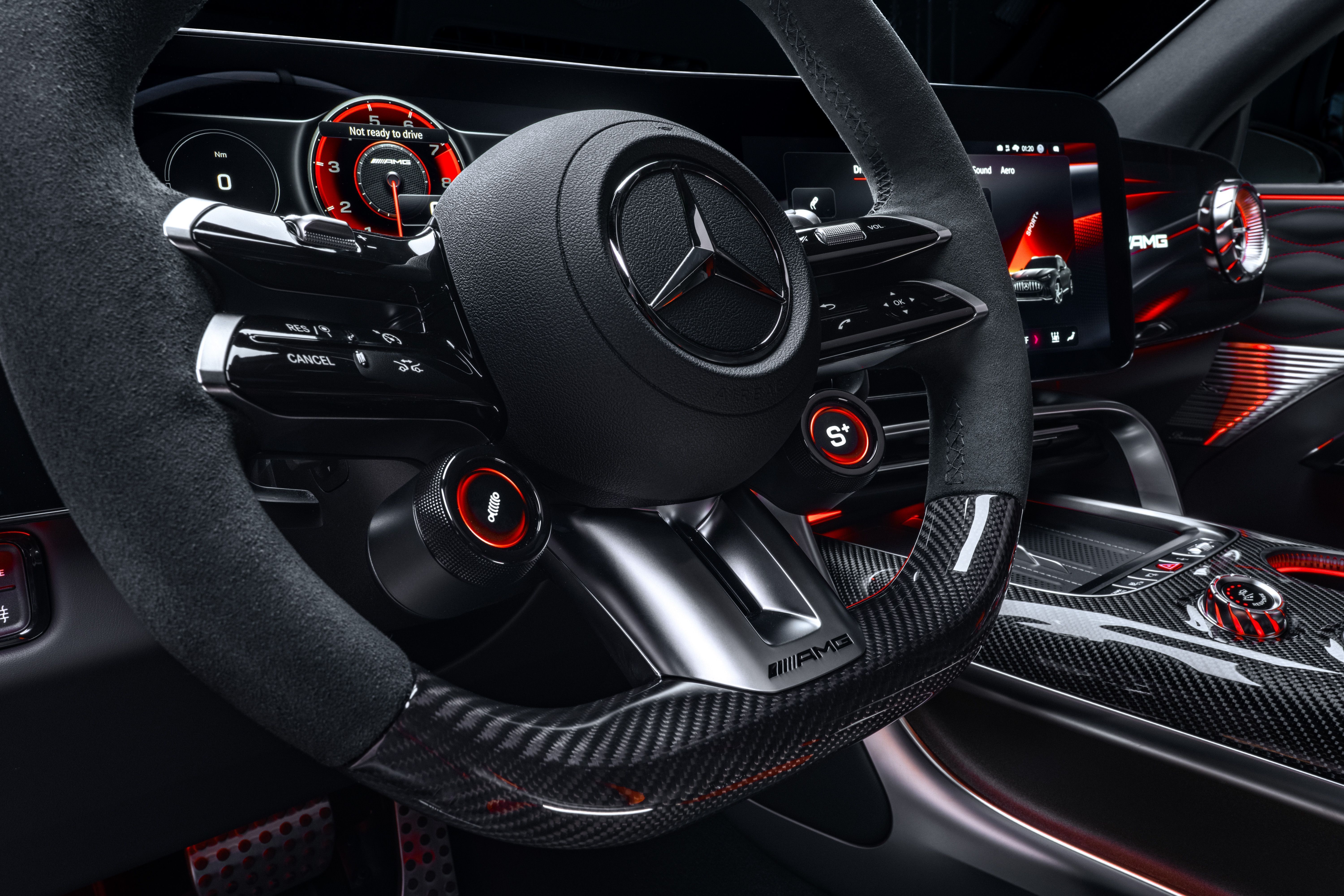 Mercedes-AMG GT 63 SUV • Mercedes-Benz AG