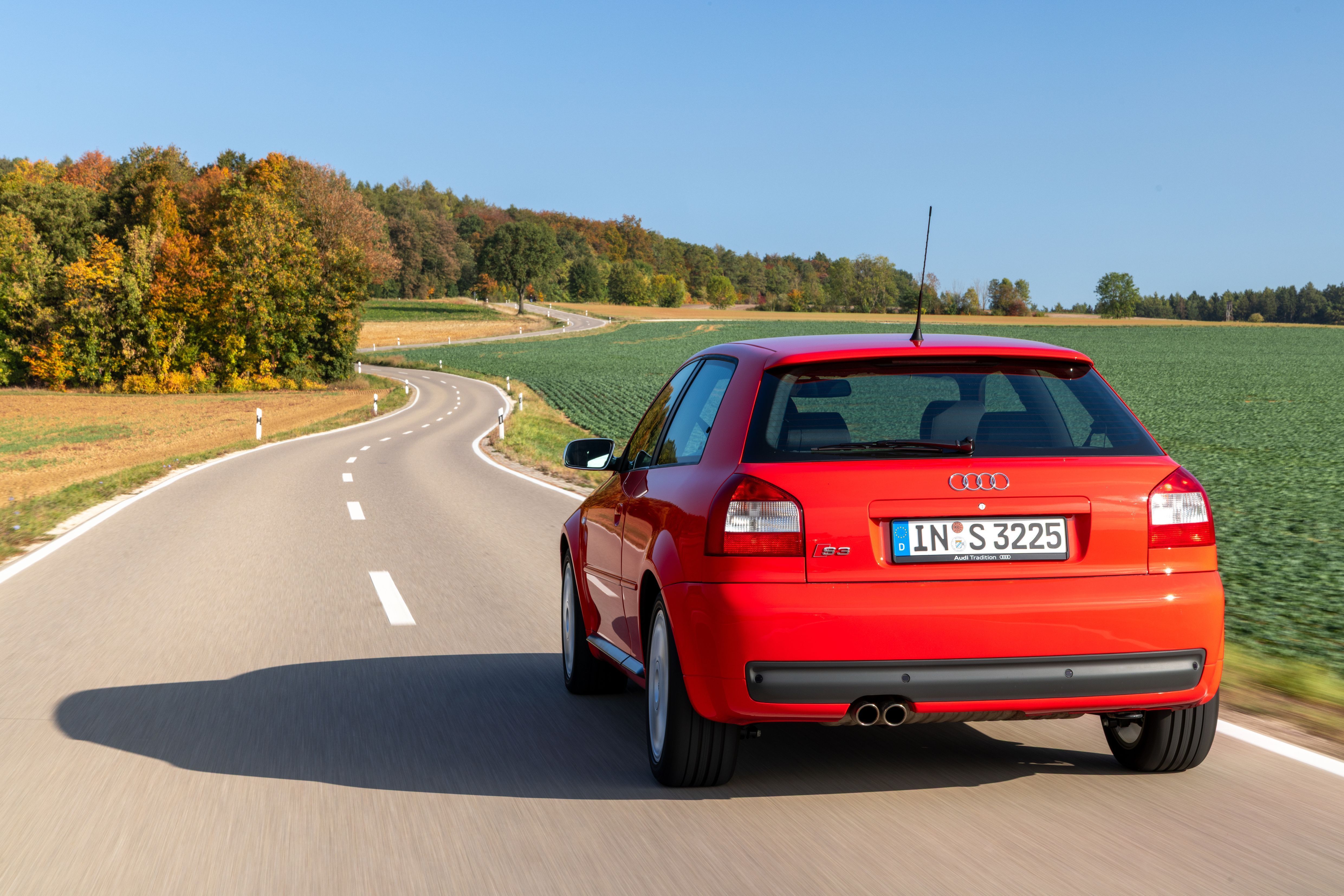Com mais de 6 milhões de unidades produzidas, Audi A3 foi lançado em 1996, teve quatro gerações e também foi produzido em São José dos Pinhais (PR) • Divulgação Audi