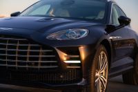 Aston Martin DBX GT troca agressividade por luxo, mas mantém 727 cv