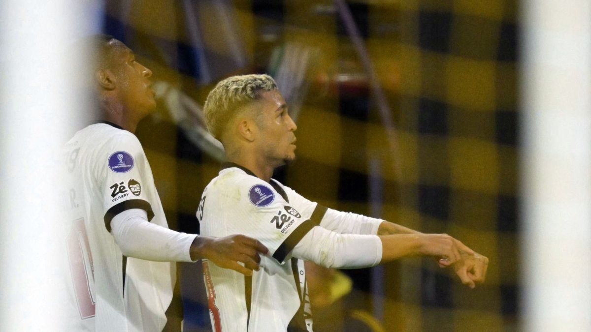 Vasco quebra tabu de 75 anos ao vencer Boca Juniors pela Sul-Americana