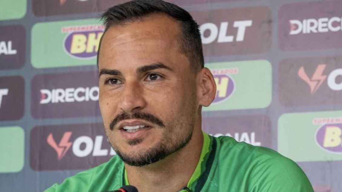 Imagem de destaque do post: Goleiro do América-MG sofre fratura no nariz em jogo contra o Juventude