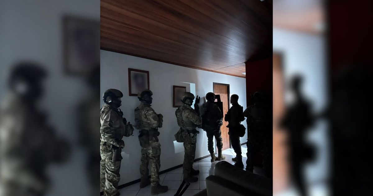 Menina de 4 anos feita de refém pelo pai é resgatada pelo BOPE em SC