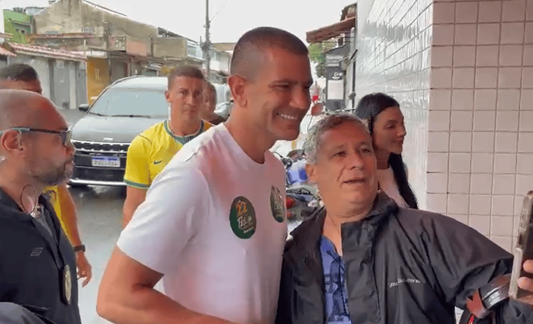 Celina Leão, candidata ao governo do DF, vota no 2º turno em Brasília