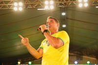 Sem agendas públicas, Flávio terá terça dedicada a gravações de campanha