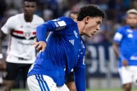 Joia do Cruzeiro recebe elogios de Ancelotti e sonha com Seleção