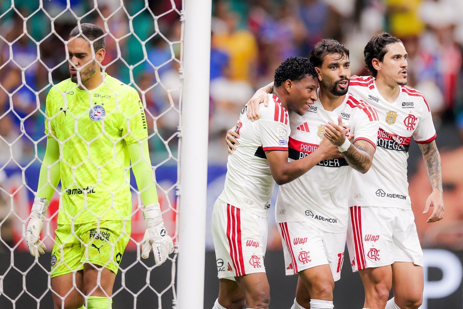 Imagem de destaque do post: Bahia 0 x 3 Flamengo: veja melhores momentos do Brasileirão