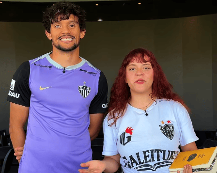 Gustavo Scarpa inspira clube do livro “Galeitura” após viralizar nas redes