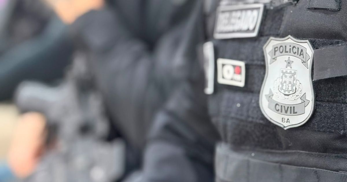 Dois suspeitos são presos por se passarem por advogados e aplicarem golpe