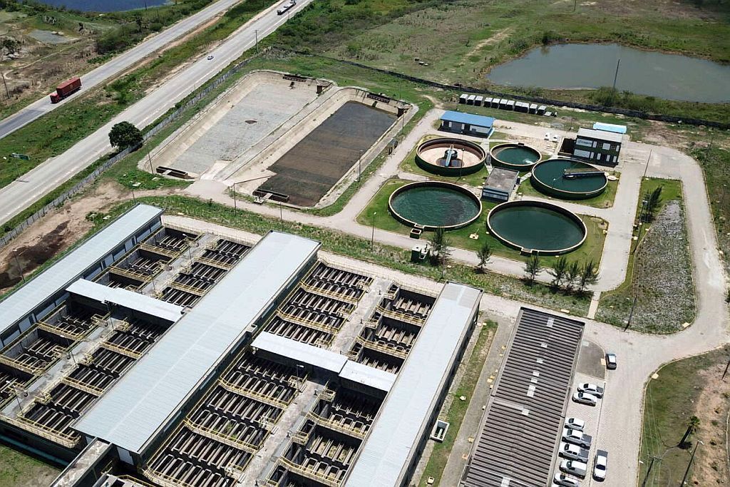 Imagem mostra Estação de Tratamento de Água da Cagece
