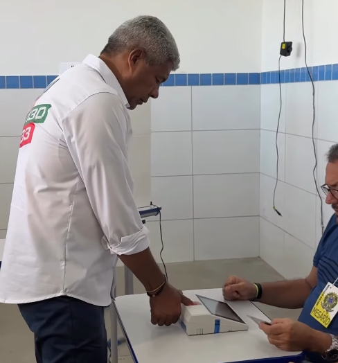 Jerônimo Rodrigues (PT), candidato ao governo da Bahia • Reprodução/Redes Sociais Jerônimo Rodrigues (PT)
