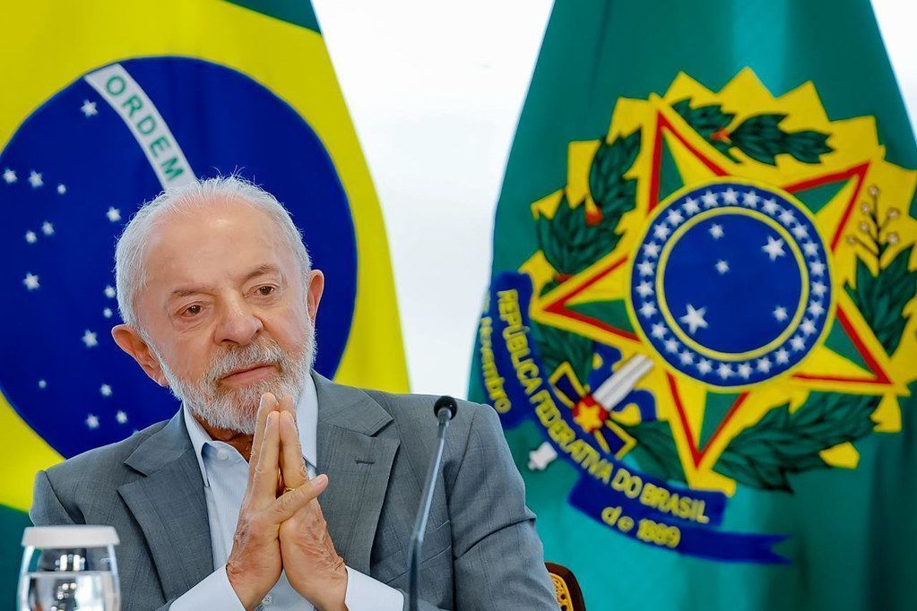 Lula passa sábado em Brasília se preparando para primeiro debate com Flávio