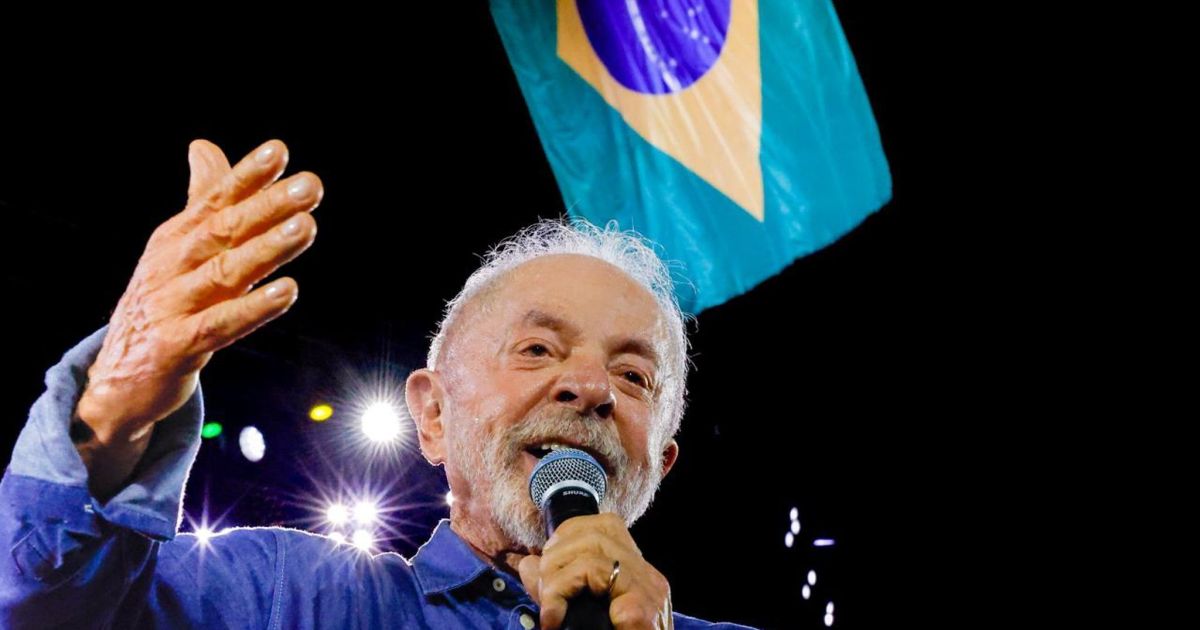 Entorno de Lula defende promessa de tarifa zero antes do 2° turno