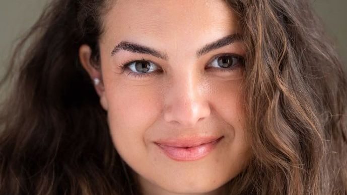 Letícia Colin sai abalada de velório de Lua Blanco: “Fiquei em choque”