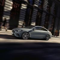 Mercedes CLA 200 AMG Line entra em pré-venda no Brasil por R$ 364,9 mil