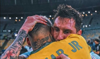 Imagem de destaque do post: Neymar se derrete por Messi em despedida da Argentina: "Foi uma honra"