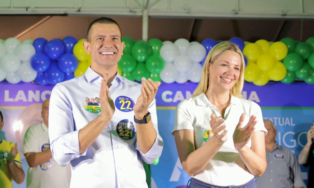 Ricardo Couto oficializa transição de governo do RJ para Douglas Ruas