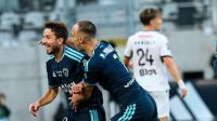 Paris vence Rennes em jogo com gol de bicicleta e hat-trick de pênalti