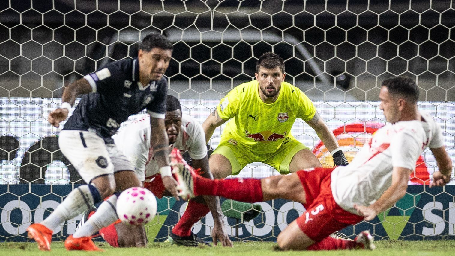 Brasileirão: Remo busca empate com Bragantino, mas segue longe de deixar Z4