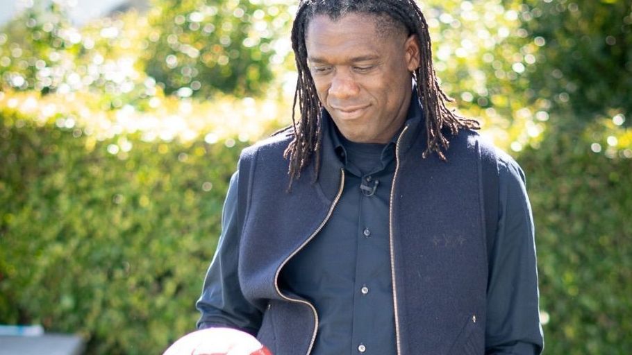Seedorf, anunciado no Corinthians, tem números preocupantes como treinador