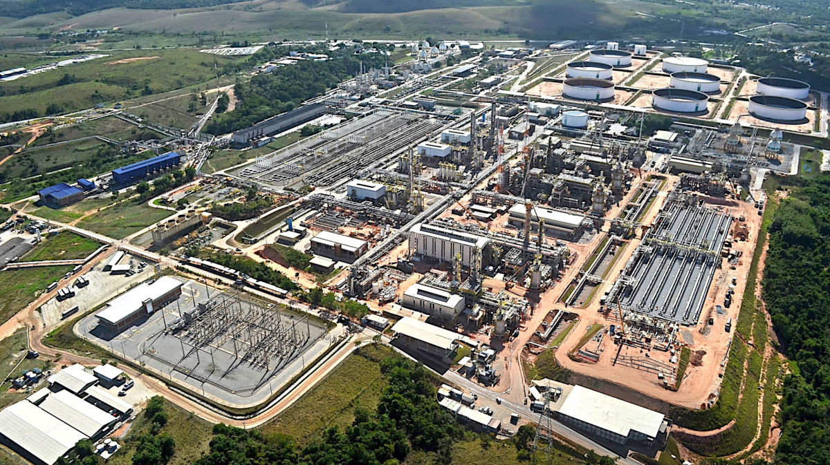 Leilão de gás natural da União vende toda oferta a 23 empresas, ágio de 35%
