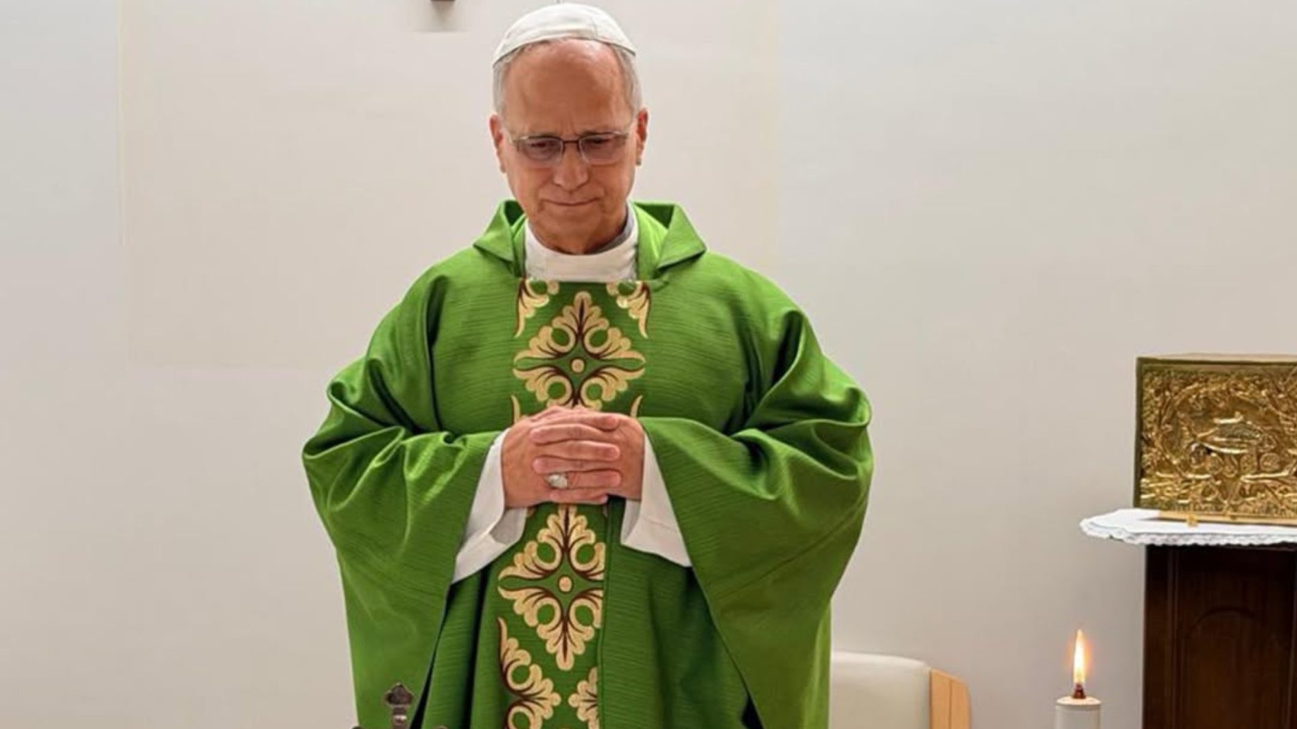 Vaticano divulga primeiras imagens do papa desde a cirurgia • Reprodução/Vatican News
