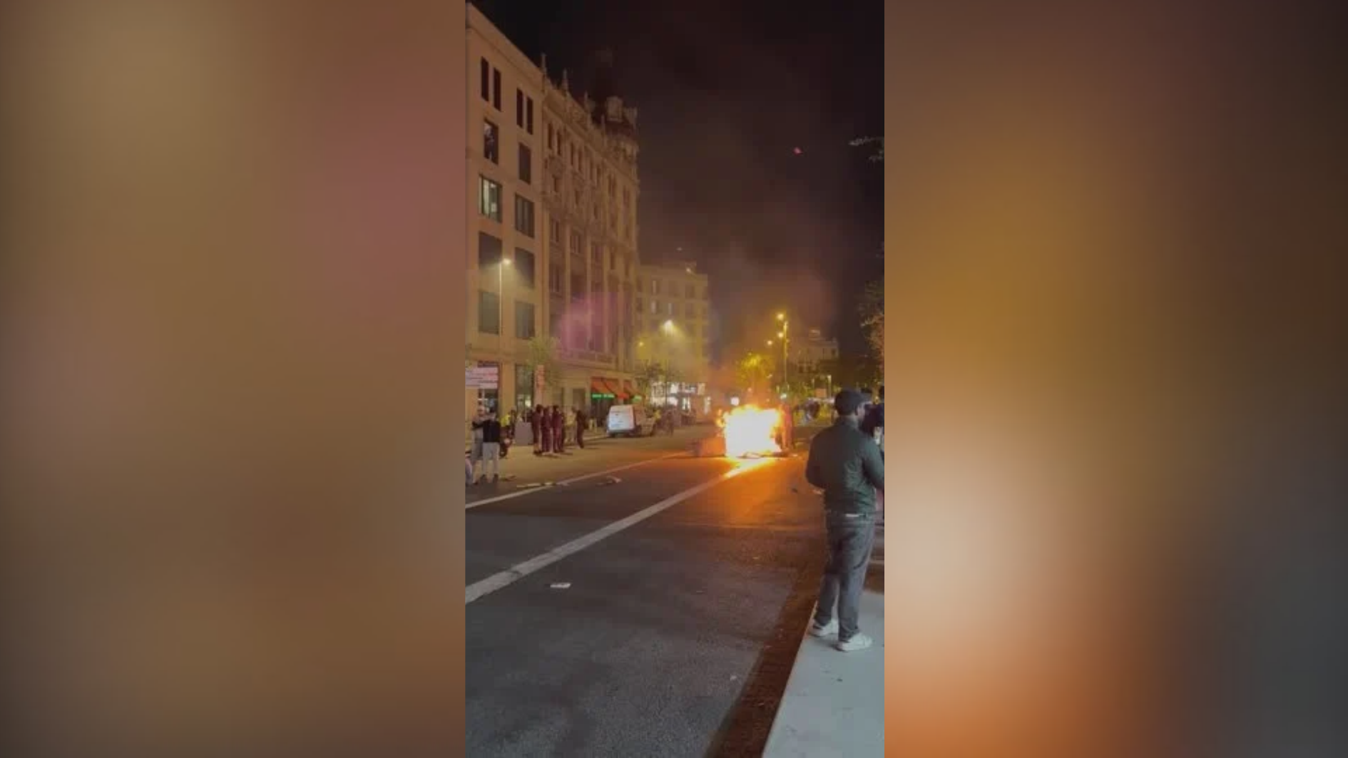 Ação policial detém 128 pessoas durante protestos com tumulto em Barcelona