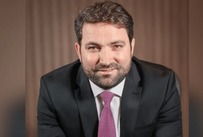 Moraes determina quebras de sigilos bancário e fiscal de amigo de Flávio