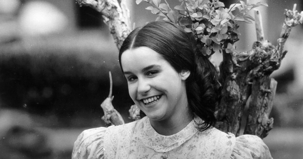 "A Escrava Isaura" faz 50 anos: veja por onde anda elenco original | CNN Brasil