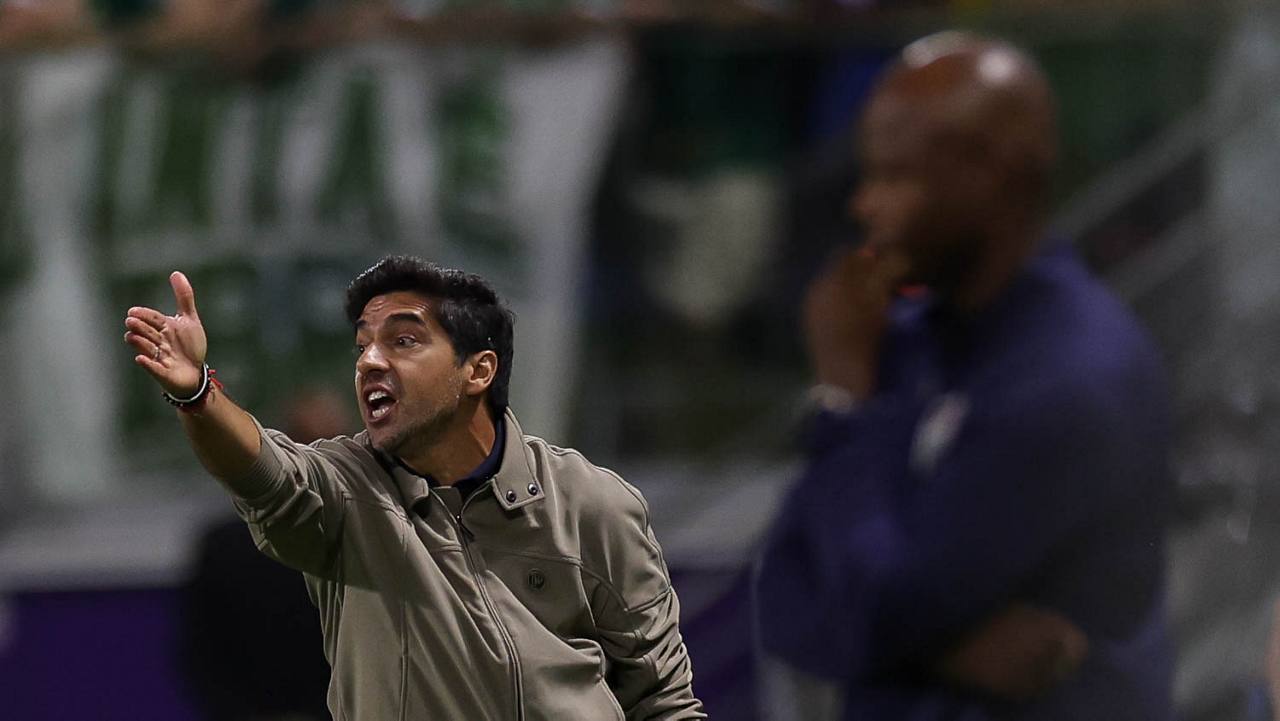 Imagem de destaque do post: Abel leva o Palmeiras à quarta final de Libertadores em sete anos