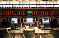Ibovespa encerra semana pós-eleição com perda de 18%; dólar vai a R$ 5,44