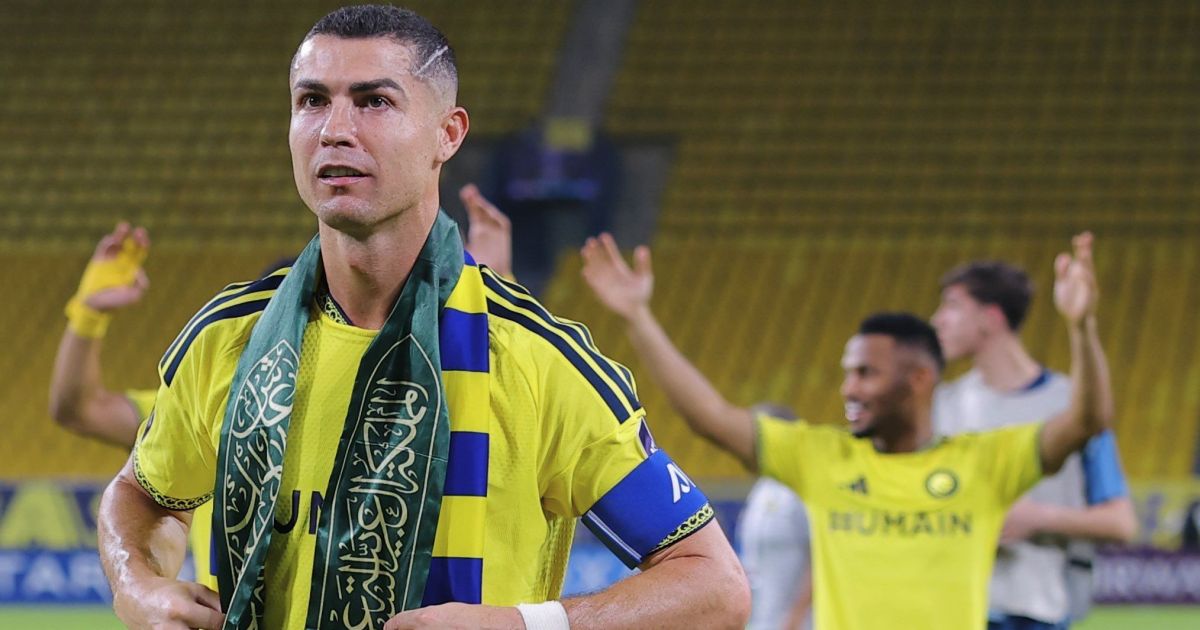 Cristiano Ronaldo exibe símbolo da Arábia Saudita em comemoração; veja