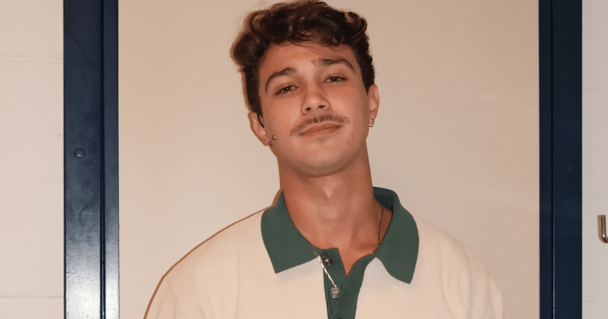 André Luiz Frambach em fotos promocionais do filme sobre Leandro e Leonardo