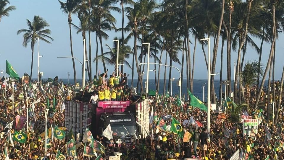 Ato pró-Flávio Bolsonaro em Salvador