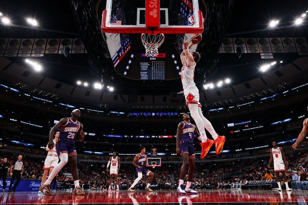 Chicago Bulls venceu o Phoenix Suns por 124 a 117 • Divulgação/Chicago Bulls
