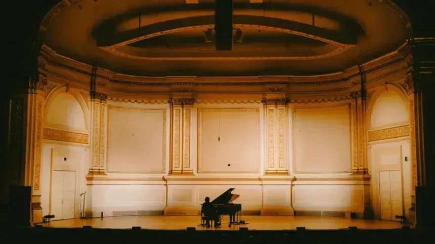 "Cameron Winter at Carnegie Hall", de Paul Thomas Anderson • Ghoulardi Film Company