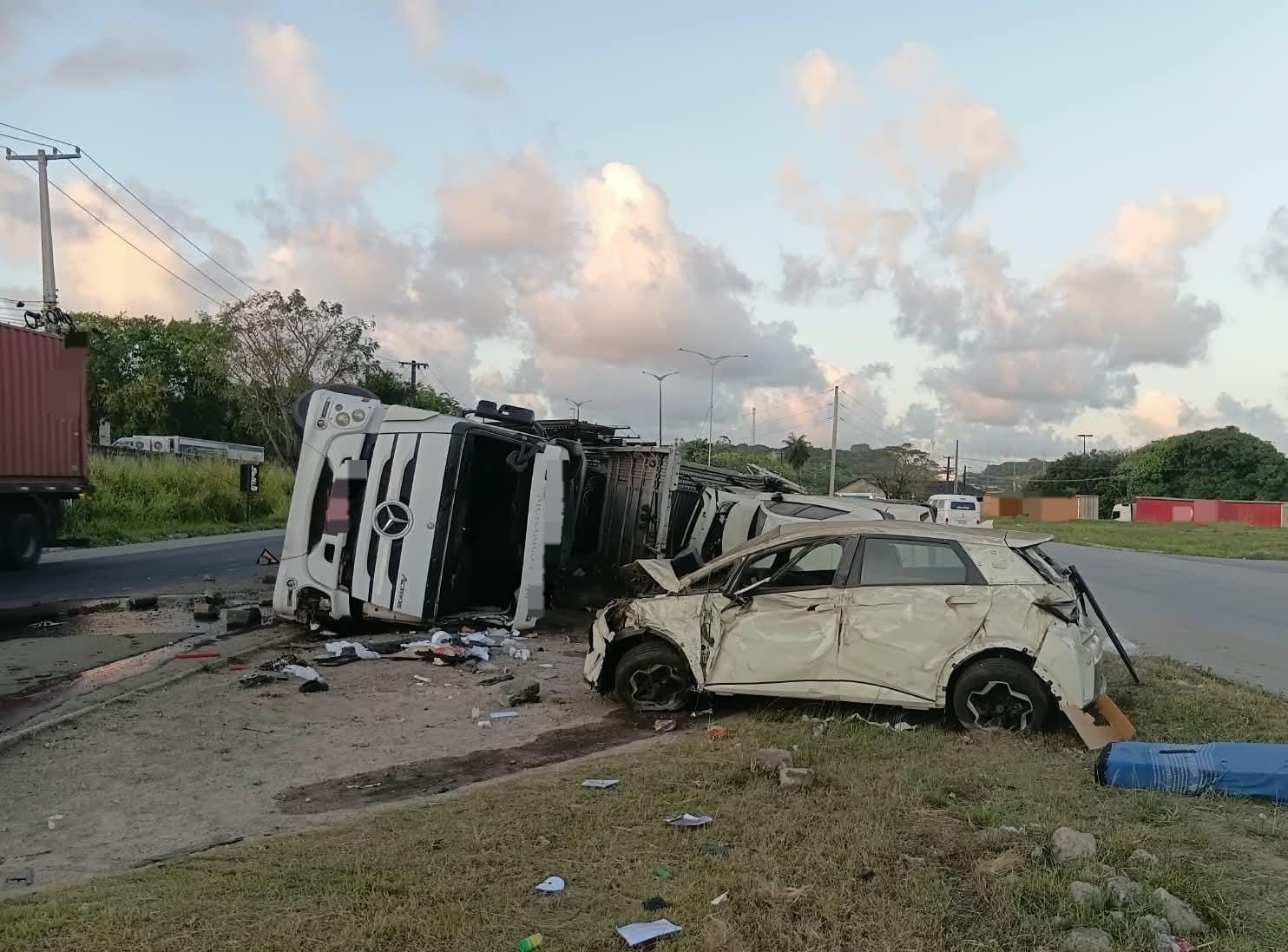 Acidente com carros da BYD