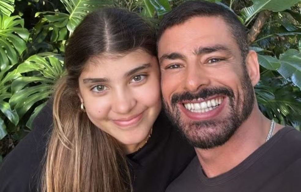 Cauã Reymond detalha relação de amizade com a filha Sofia