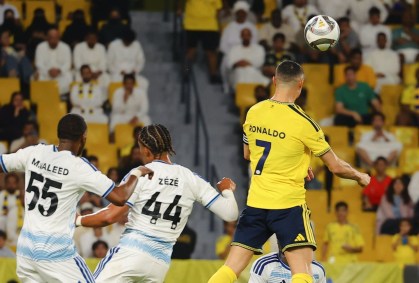 Cristiano Ronaldo perde pênalti e gol sem goleiro, mas Al-Nassr vence Neom